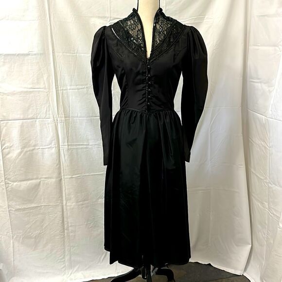 Vintage Gunne Sax black satin midi dress/ gothic party dress/ lace.